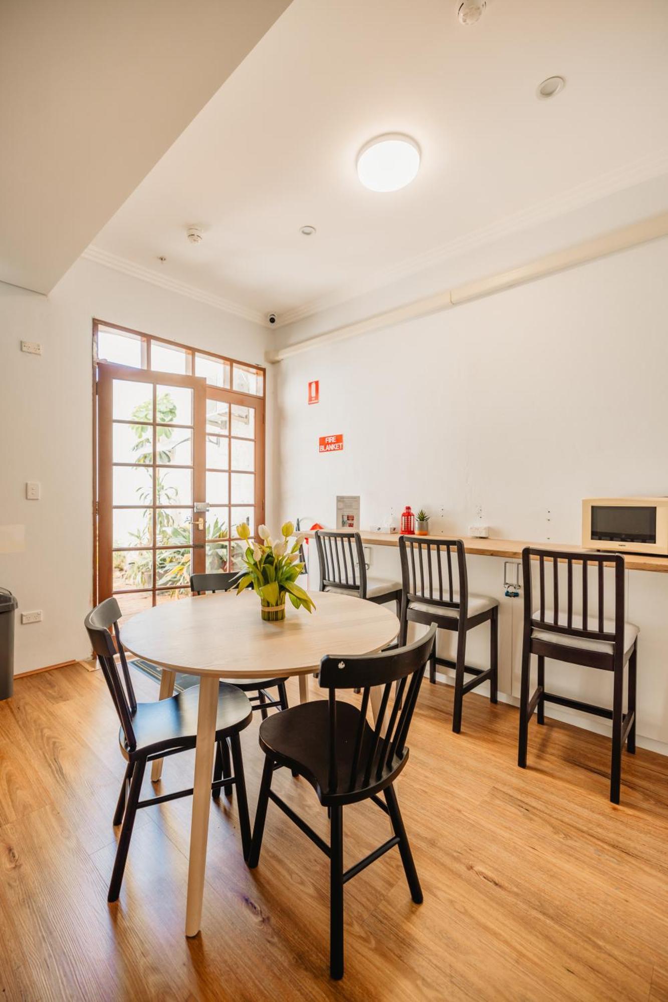 Newtown Cozy Stays Сидней Экстерьер фото